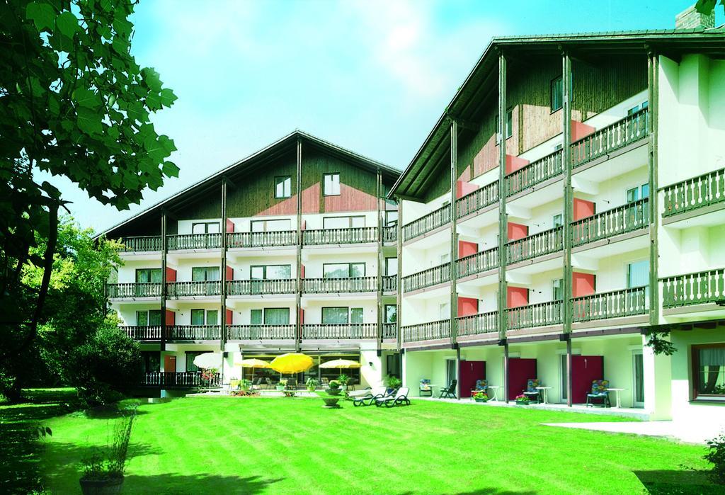 Hotel Garni Hubertushof Bad Fussing Ruang foto